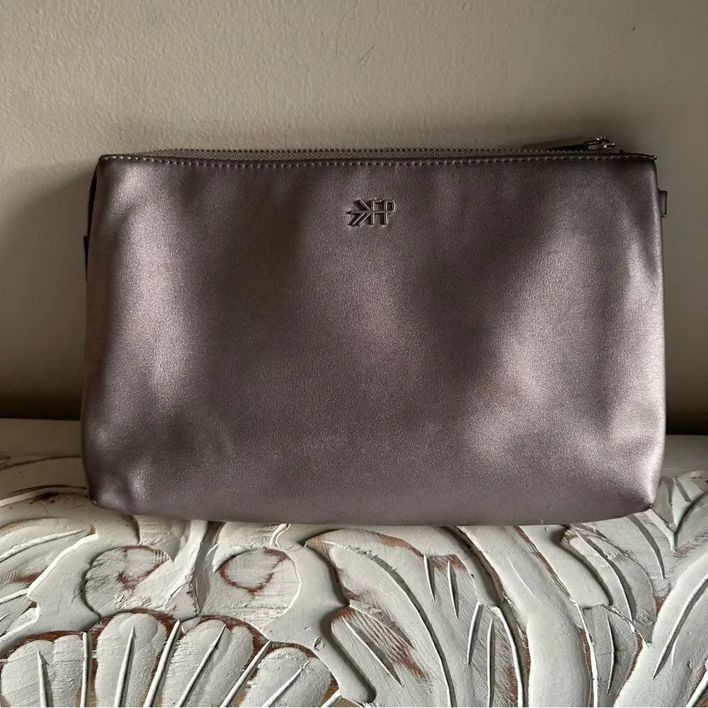 Freshly Picked zippered pouch - Picture 2 of 6